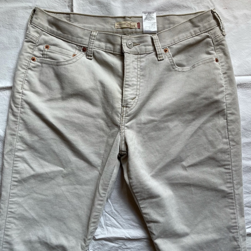 Corduroy Levi’s